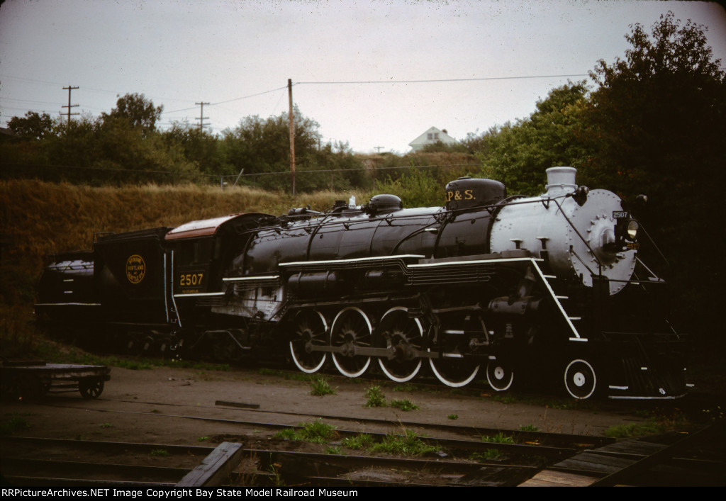 GN 2507 masqerades as an SP&S Engine